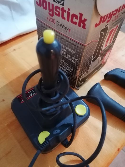 Joystic collection in good condition with box64738026334339120