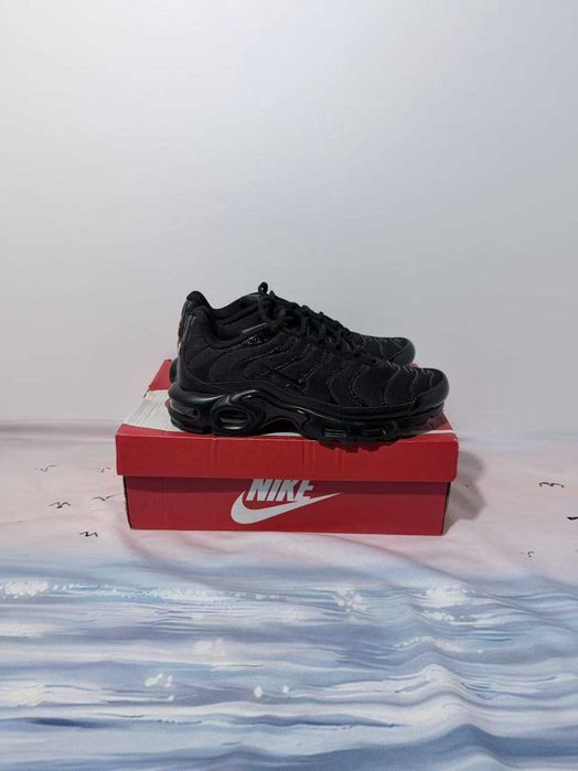 Nike Air Max TN Plus Black R.36