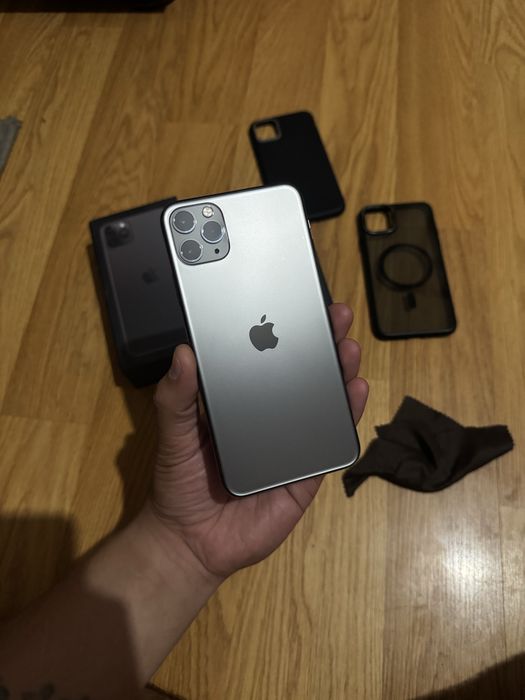 Продам iphone 11 pro max r sim
