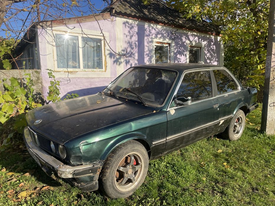 Bmw e30 1.8 (Не на ходу)