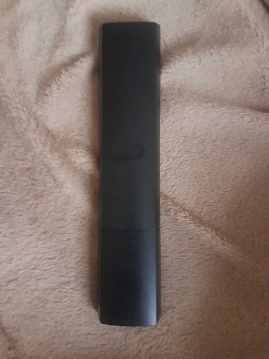 Pilot do telewizora Hisense