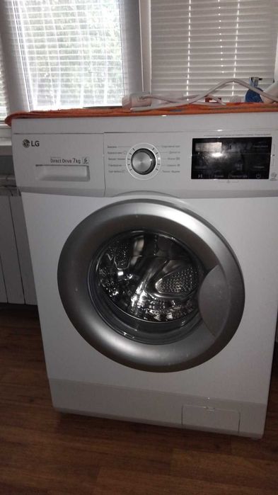 Шланг заливной для стиральной машины LG 1,3м (+ крепление). Оригинал.