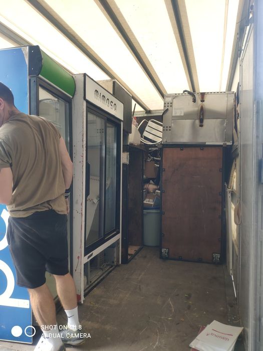 Грузоперевозки Киев Украина  Квартирный переезд.