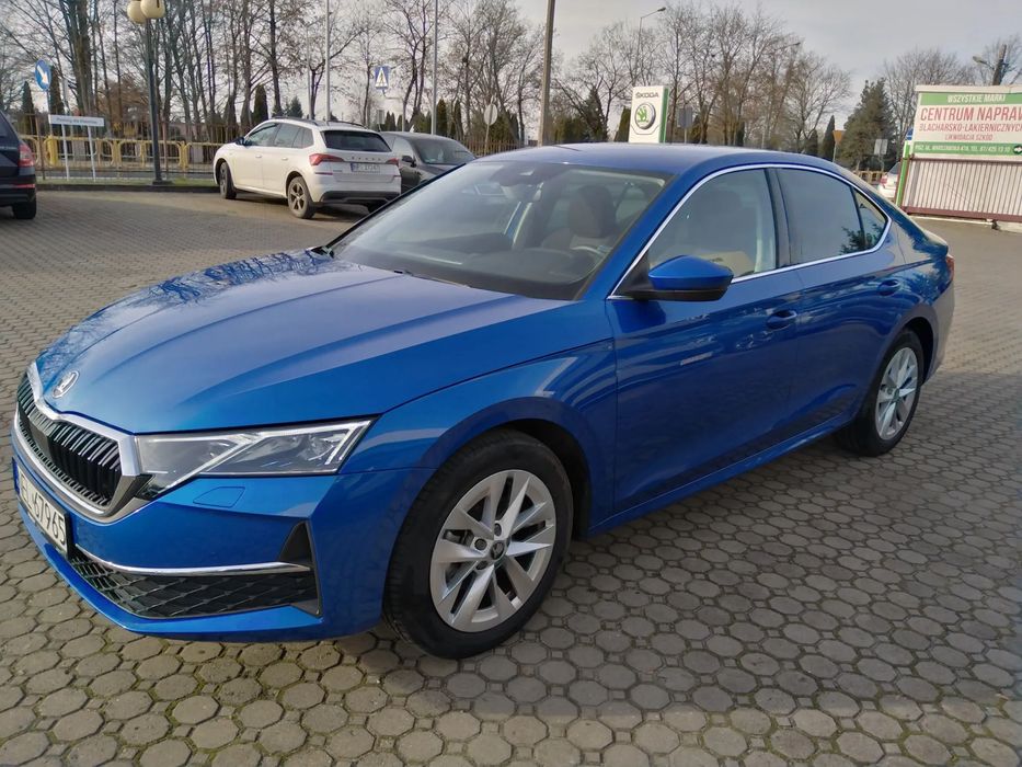 Skoda Octavia Škoda Octavia Edition 130 Selection 1,5 TSI m-HEV 115 KM  DSG