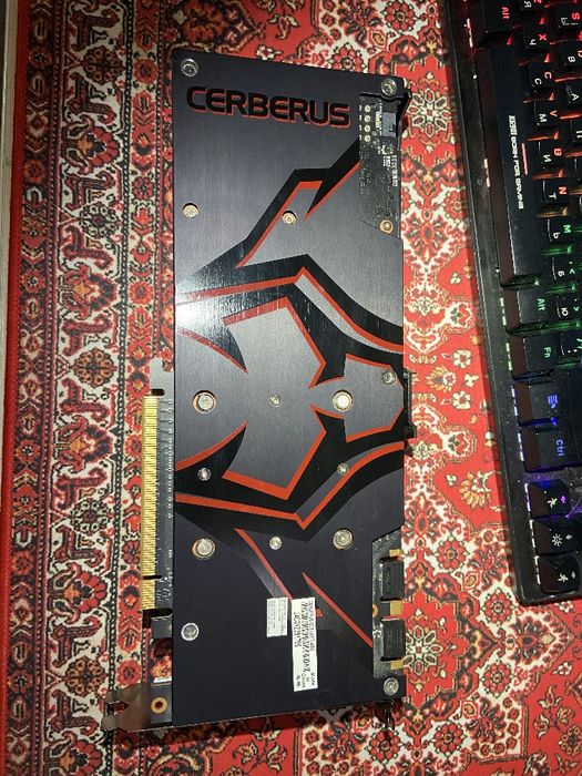 Gtx 1070 ti Asus Cerberus 8gb