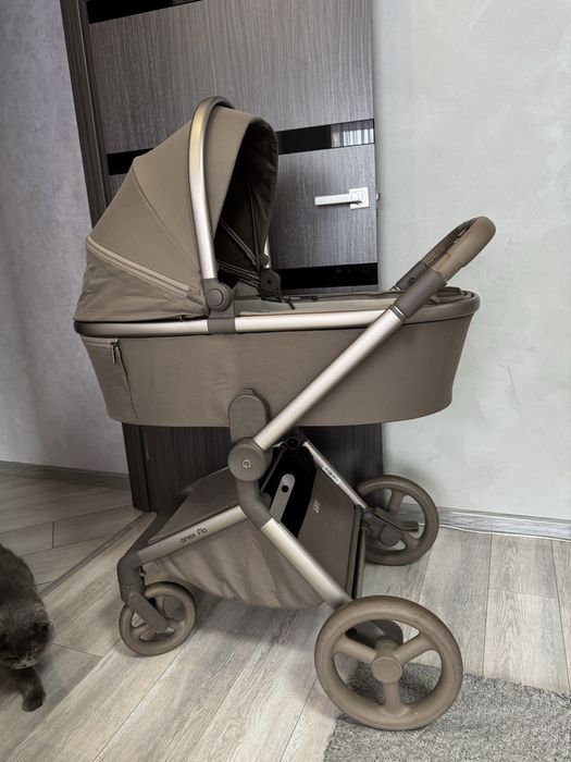 Коляска Anex Flo Yuki 2в1