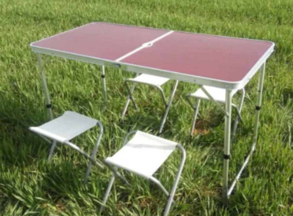 Столик розкладний для пікніка з отвором для парасольки,4 стільці,кейс