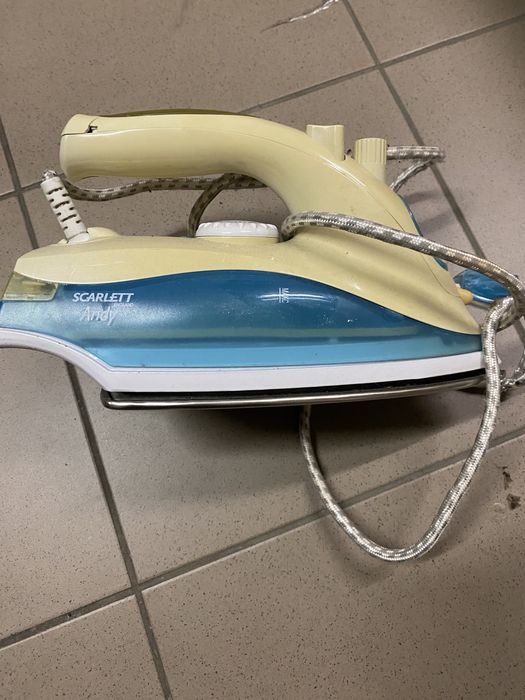 Утюг бытовой б/у Philips, Skarlett,