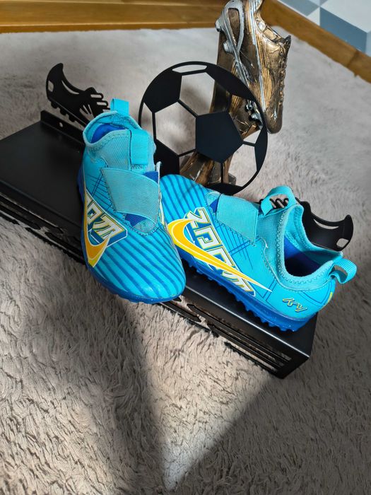 Buty piłkarskie turfy dla dzieci Nike Kylian Mbappe rozm.31