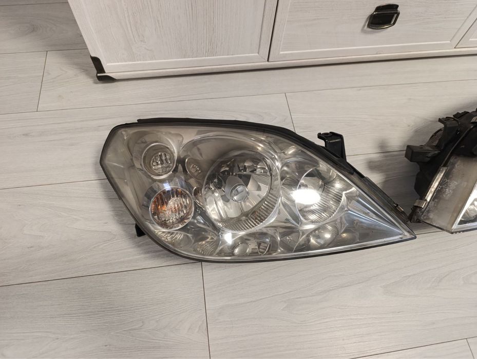 Фари ксенон  Nissan primera p12 оригінал