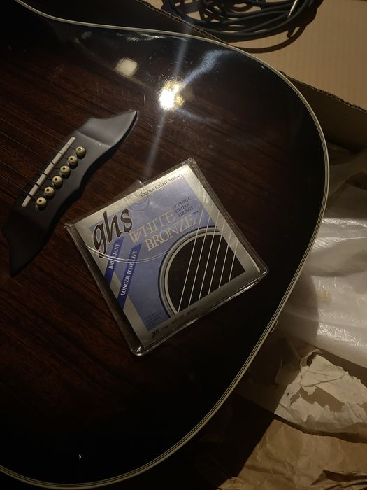 Guitarra “Maison”