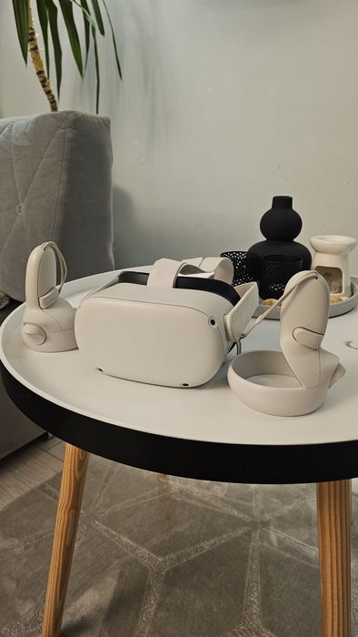 Google VR Meta Quest 2 128gb + Dodatki