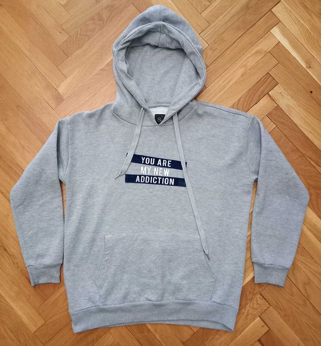 Bluza meska z kapturem z firmy Sinsay roz S