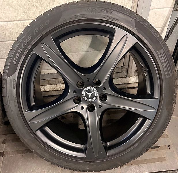 Koła 20" Mercedses 9,5x20" Opony Pirell ZIMOWEi