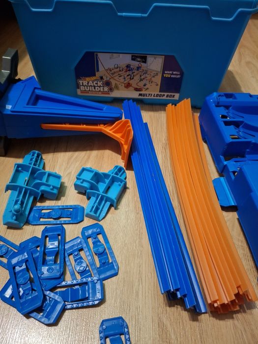 Трасса Hot Wheels