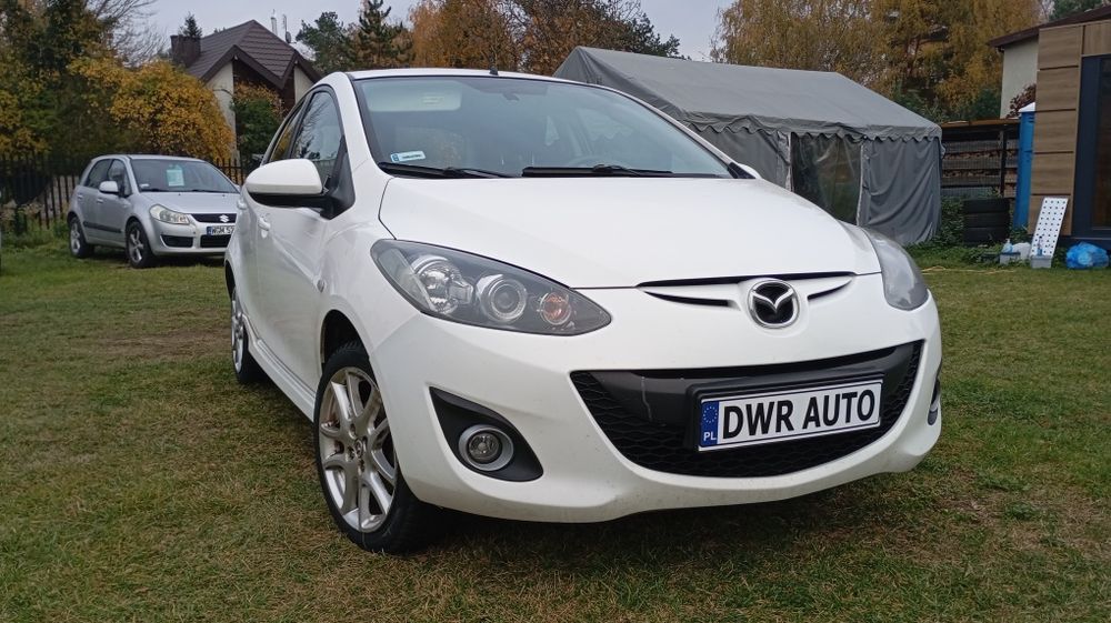 Mazda 2