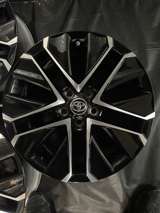 Диски R19 5x120 Et35 8J. Toyota Mirai Century Lexus LS LC TX LM +Датчи