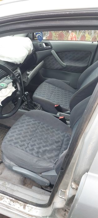 Skoda tour 1998рік 1.9ТДІ