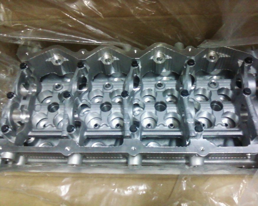 Colaça / cabeça motor nova Peugeot Renault Mitsubishi Toyota Nissan
