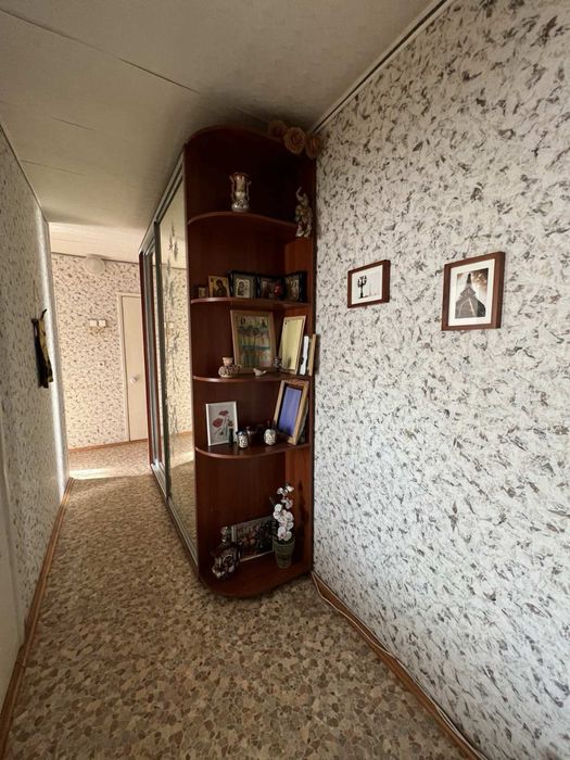 Сдаётся 3-комн. квартира р-н Металлургов