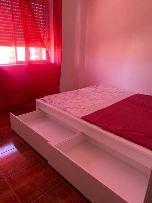 Quarto para arrendar