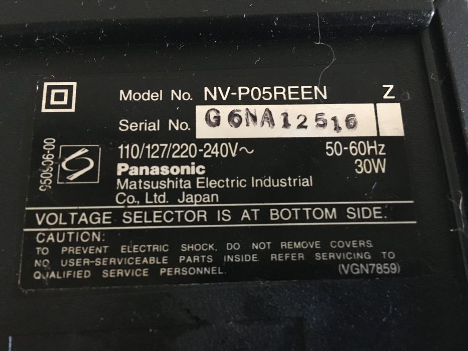 Японський пищущий відеомагнітофон. Panasonic NV -P05R. Відеомагнітофон Panasonik на запчастини