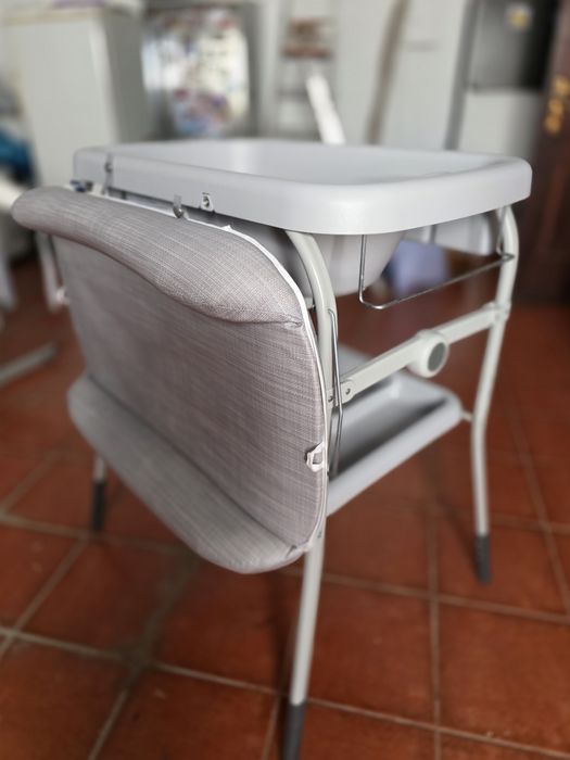 Banheira chicco cuddle and bubble