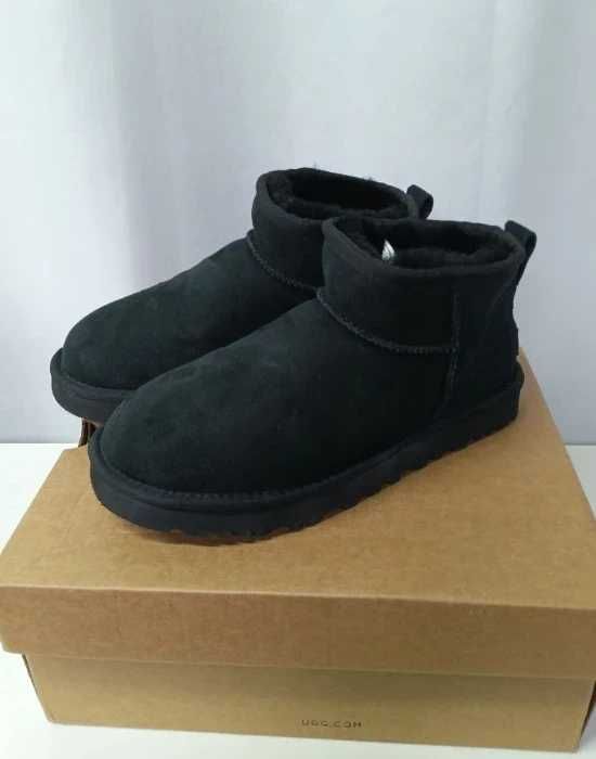 UGG Mini Lowmel R.39