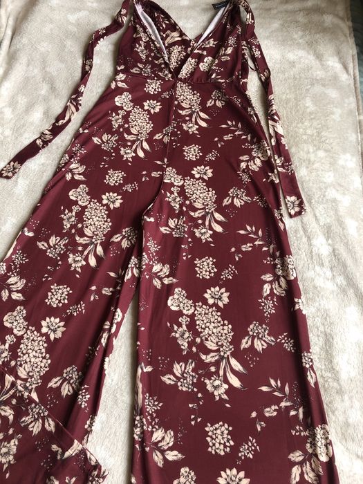 Kombinezon długi w kwiaty bordo S, Bonprix