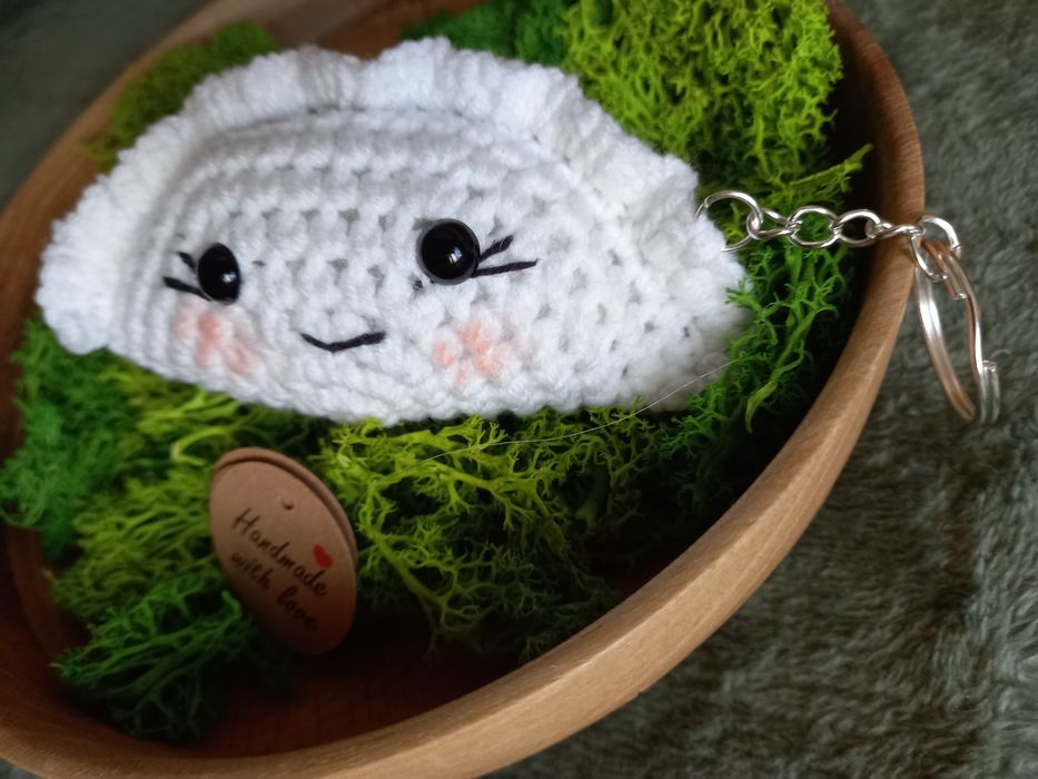 Breloczek pierożek rękodzieło handmade