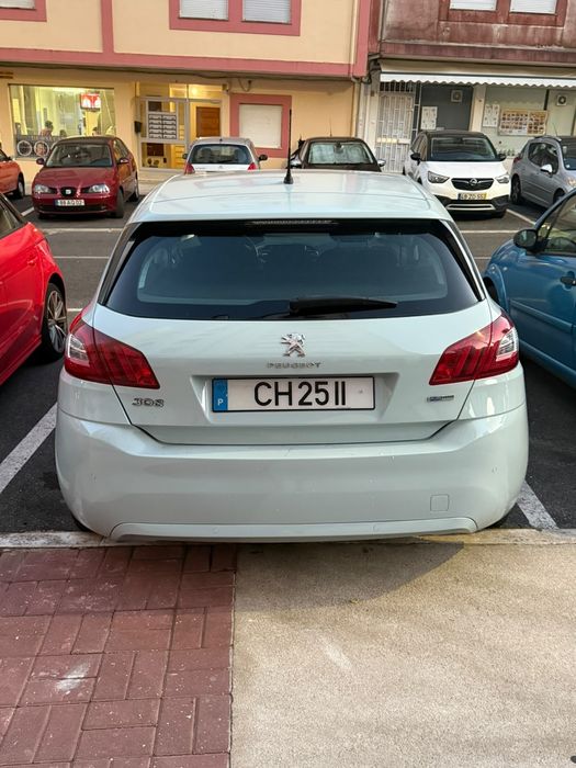Peugeot 308 1.2 puretech ano 2016 em excelente estado geral  com apena 178 mil km