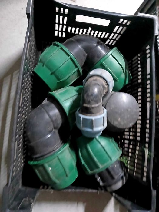 Vendese material novo e usado