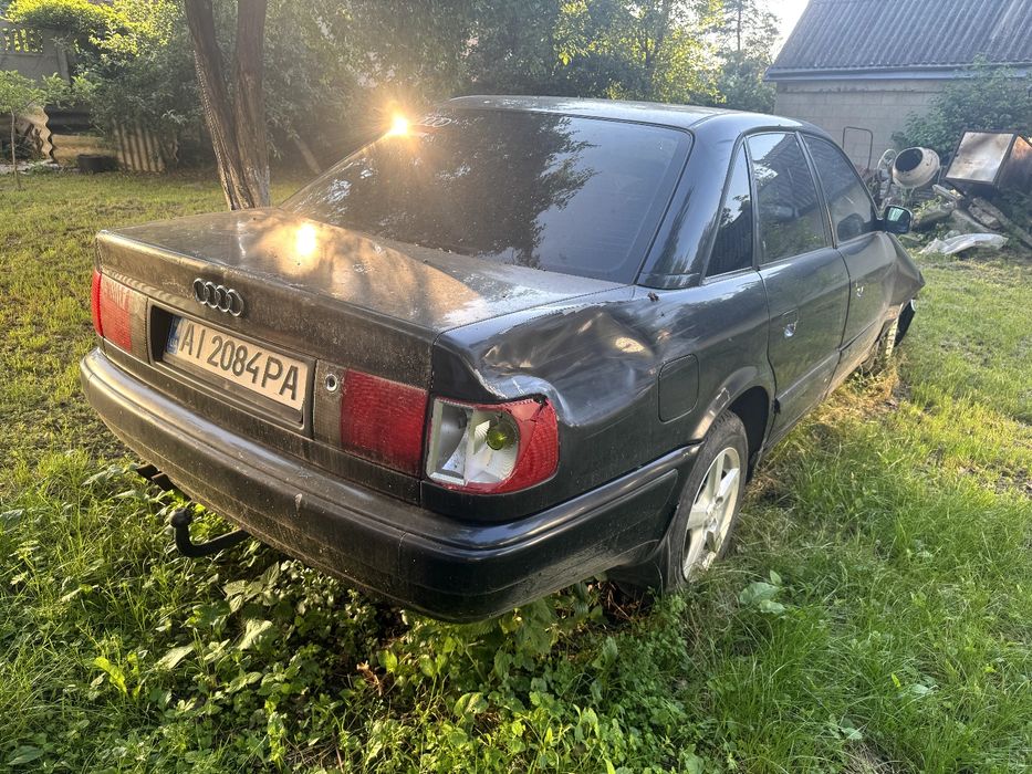 Продам Ауди 100 с4