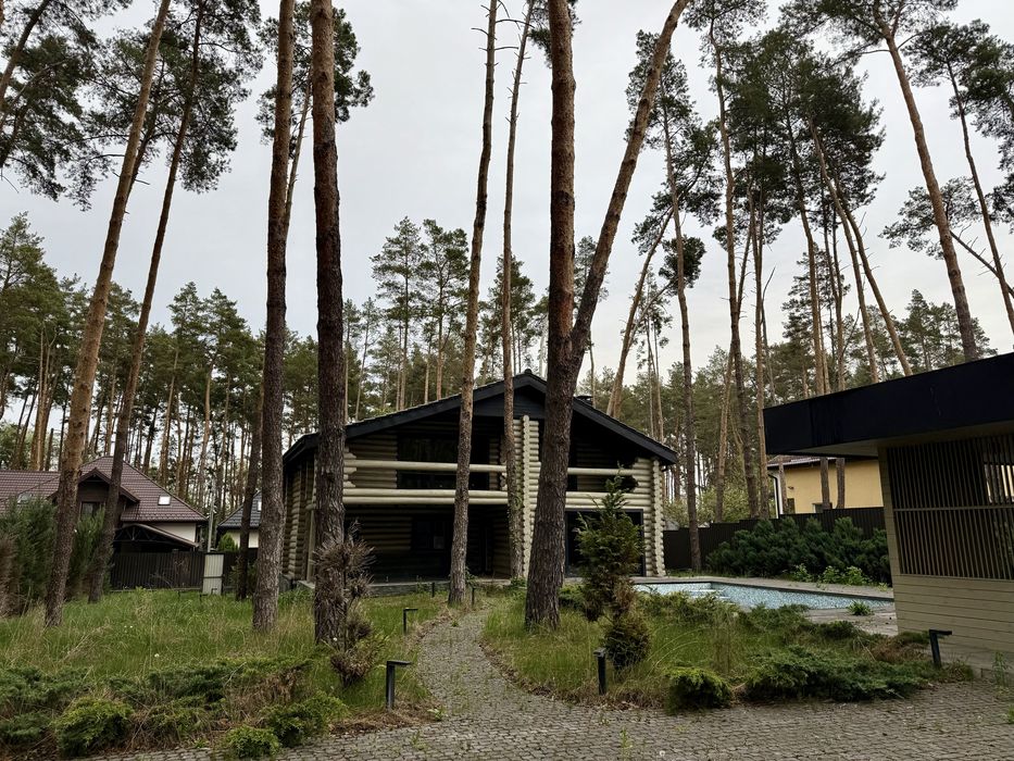 Котедж ЗРУБ 11 соток з Басейном та Банею ! Біля лісу