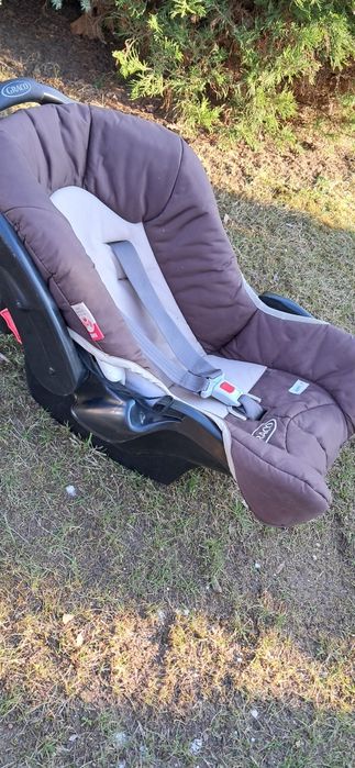 Fotelik nosidełko Graco