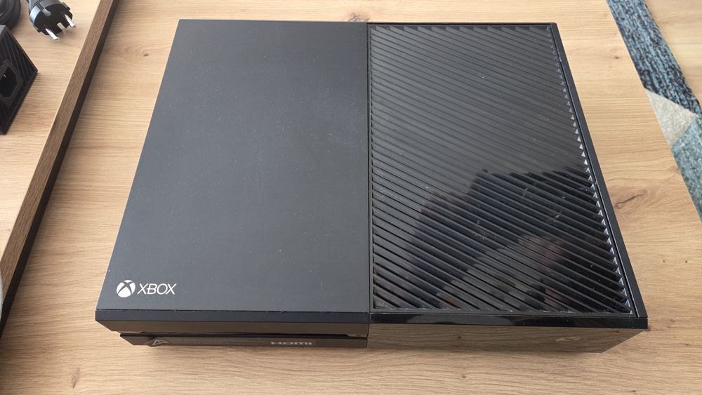 XBOX ONE z kinect i padami