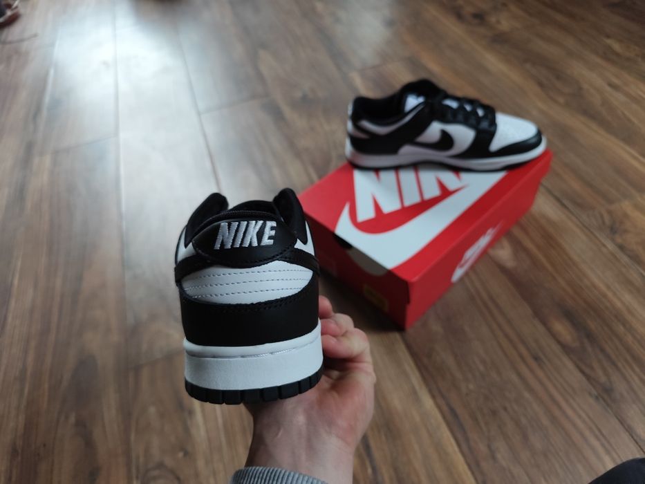 Nike dunk low panda 44