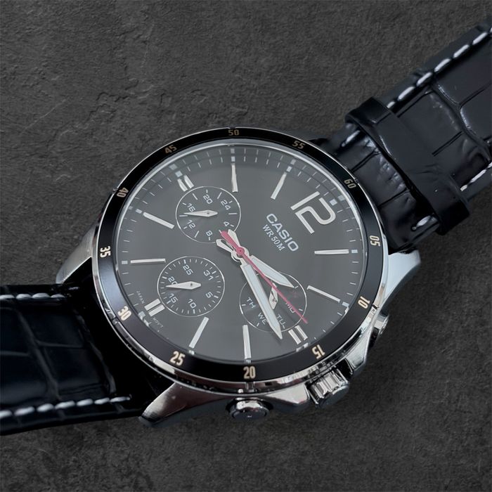 Чоловічий годинник CASIO MTP-1374L-1A.Water Resist.