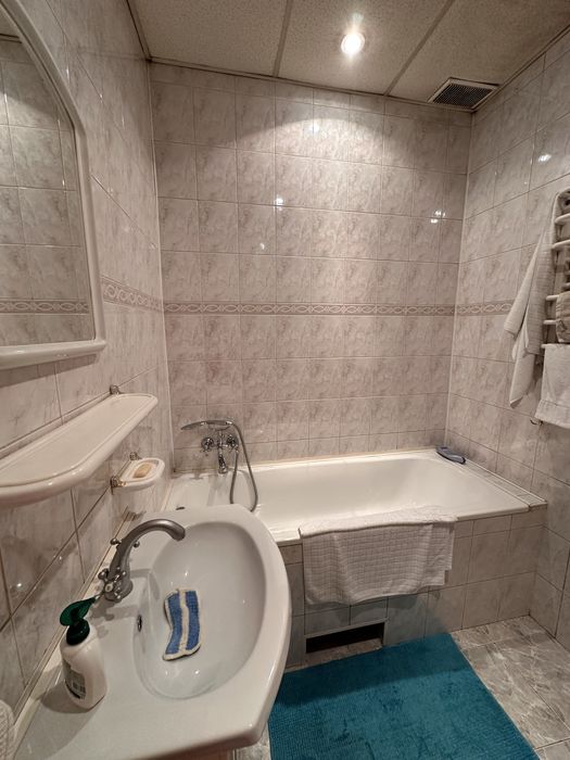 Продаж 2-к. Стрийський парк. Польський люкс.