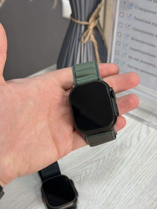 Apple watch ultra 2 49mm black titaniun, стан 10/10.