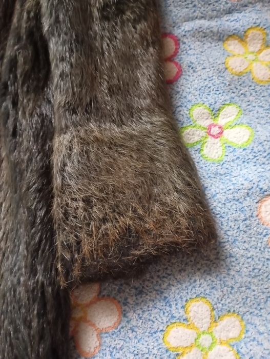 Шуба натуральна жіноча