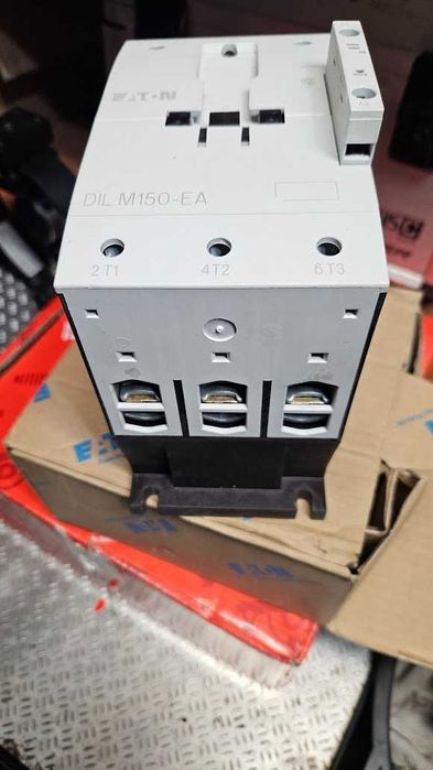 Stycznik mocy I=150A [AC-3] DILM150(RAC240)