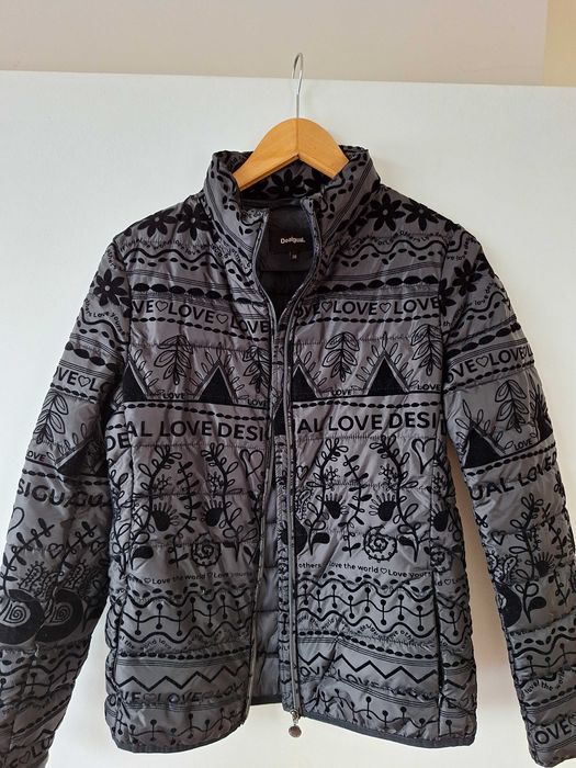 Nowa Kurtka Desigual r. 36 przejsciowa wiosenna, czarna
