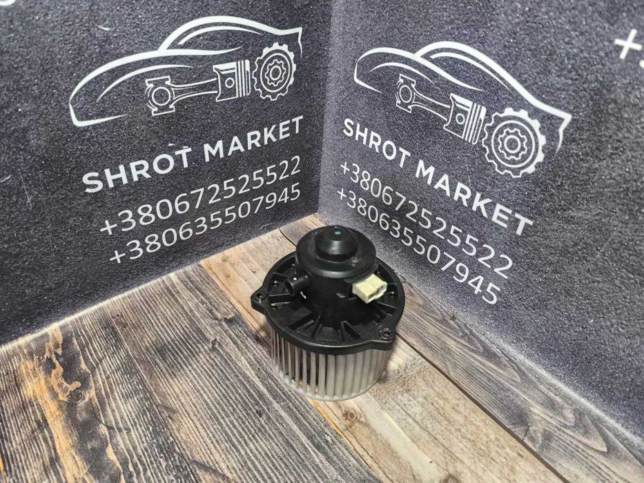 Моторчик вентилятор пічки обігрівача Hyundai Santa Fe 2