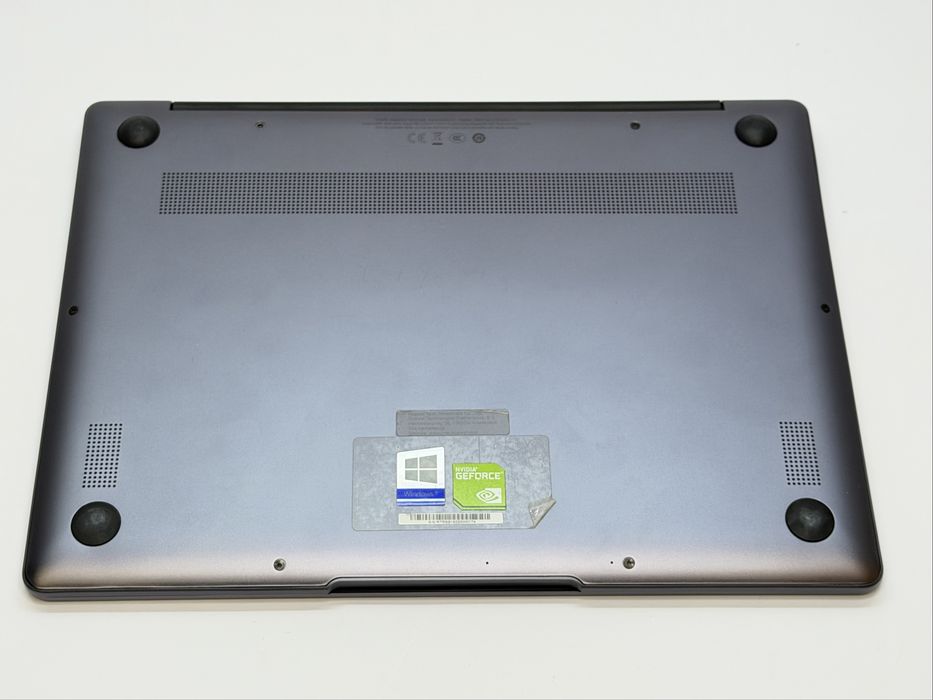 huawei matebook 13 i7-8565u/8gb ram.512gb ssd /geforce mx150/13,3''