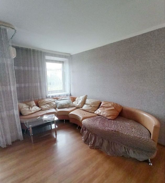 ДЕРЖПРОГРАМИ . Продаж 3-кв м. Бориспіль Центр міста 73 кв.м з МЕБЛЯМИ та ТЕХНІКОЮ
