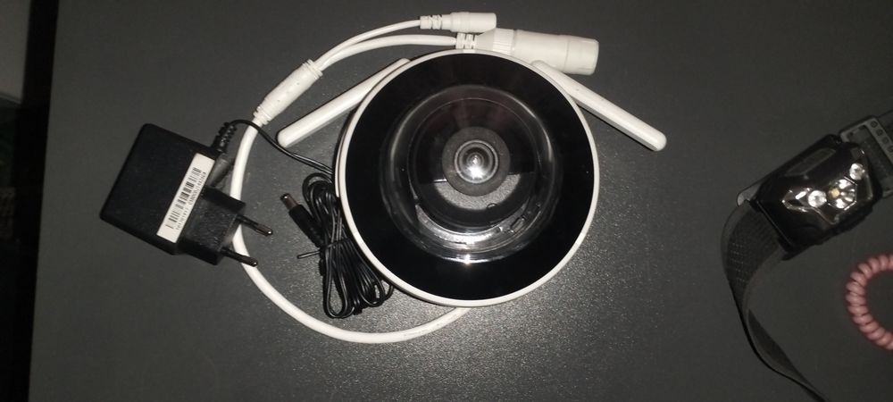 HIKVISION камера відеоспостереженя