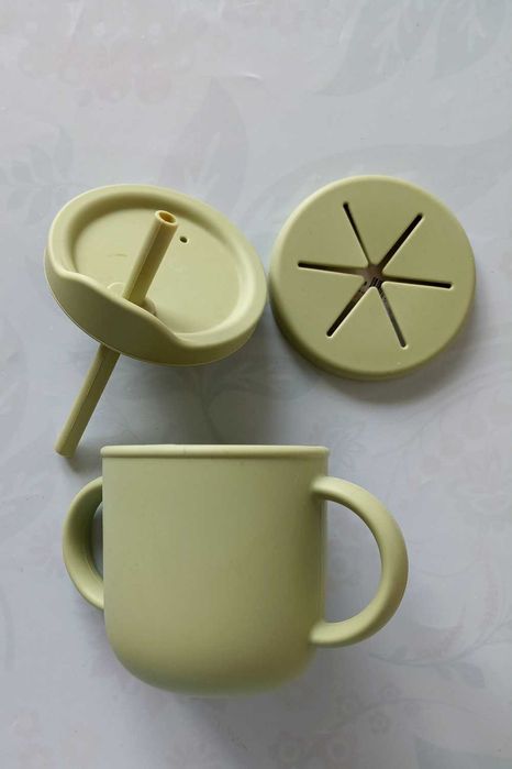 детская силиконовая чашка  поильник-непроливайка