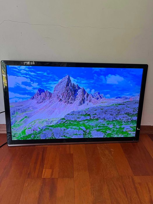 Telewizor OLE 32 Cale LED full hd