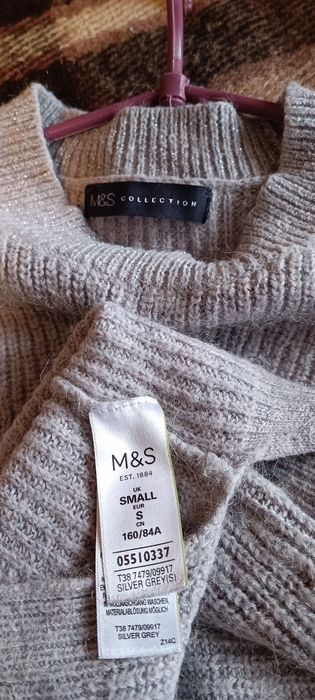 Светр, світер, світшот, джемреп жіночий S, 96 см об'єм грудей